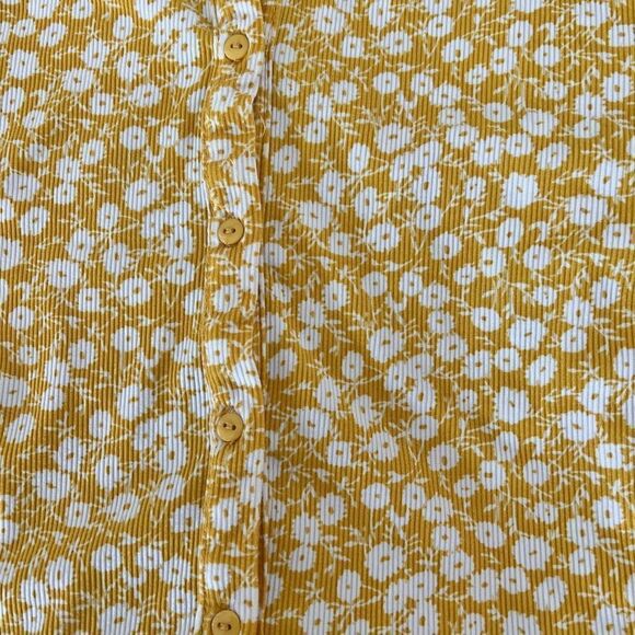 Longsleeve Cute Floral Crop Top 90s Inspired Yellow Lettuce Trim Buttons XS/S - Picture 3 of 4